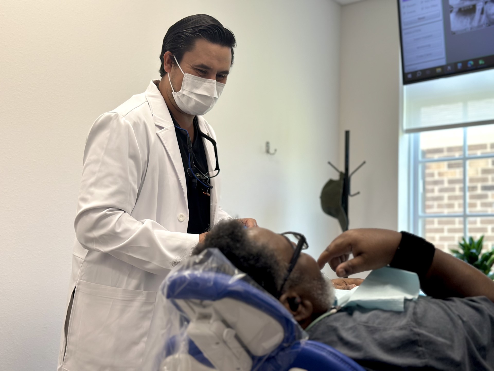 Dr Galindo and patient 2